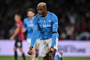 记者：新月与奥斯梅恩重启谈判，开出年薪4000万美元的4年合同