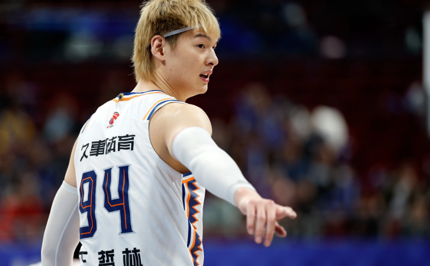 jiuyou-辽篮大将再离队！不是张镇麟，此人和赵继伟关系不错，太可惜了