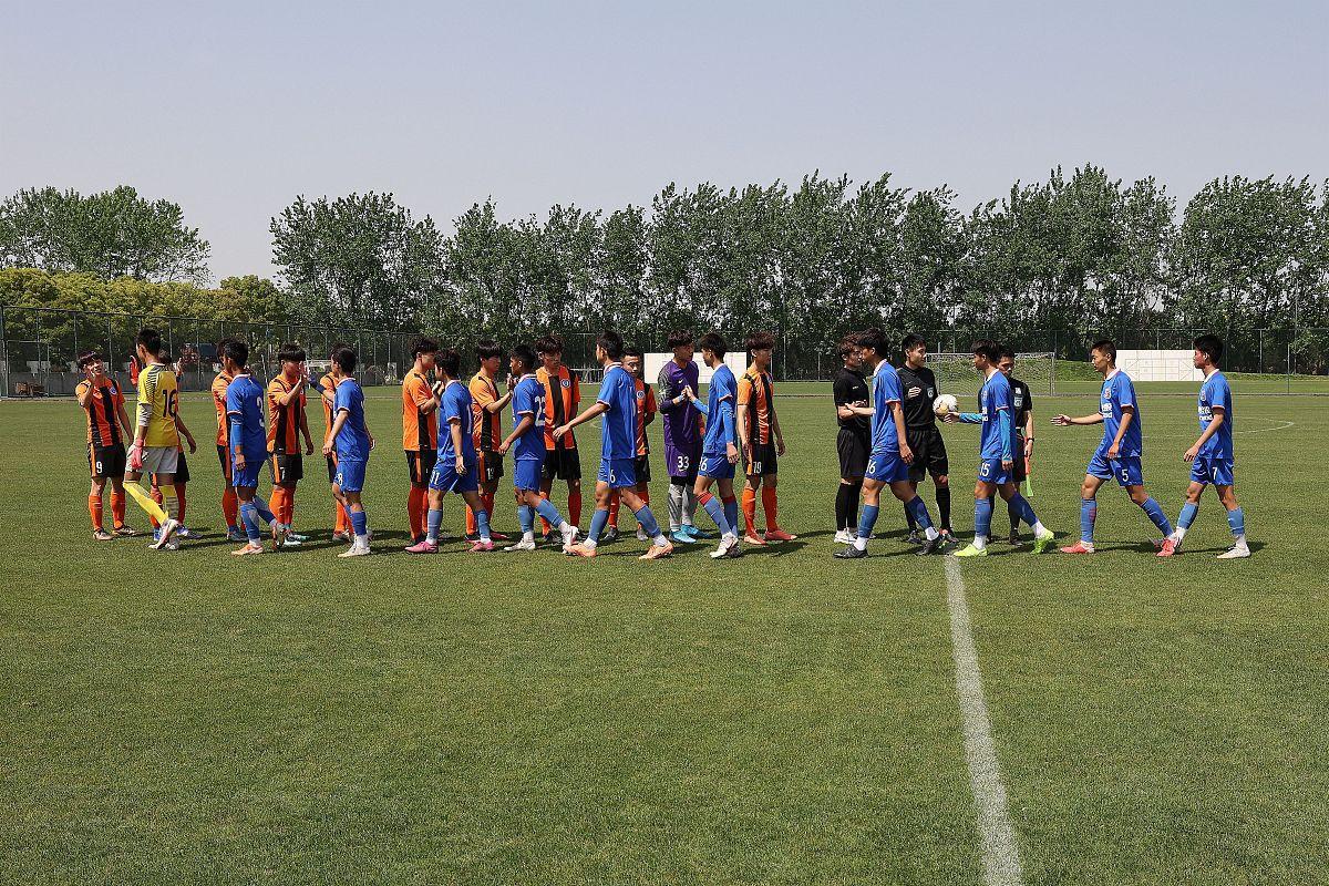 青训十年磨一剑！中国足球终于打上“富裕仗”，这些年轻人让球迷看到希望