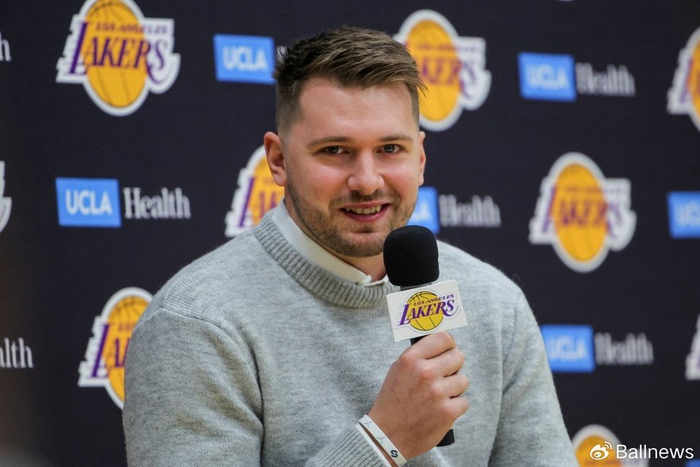 九游体育官网-名记：东契奇是亚历山大夺得MVP最大威胁，他在两方面严重被低估|西部|斯坦|体育赛事讨论|卢卡-东契奇|卢卡·东契奇_新浪新闻